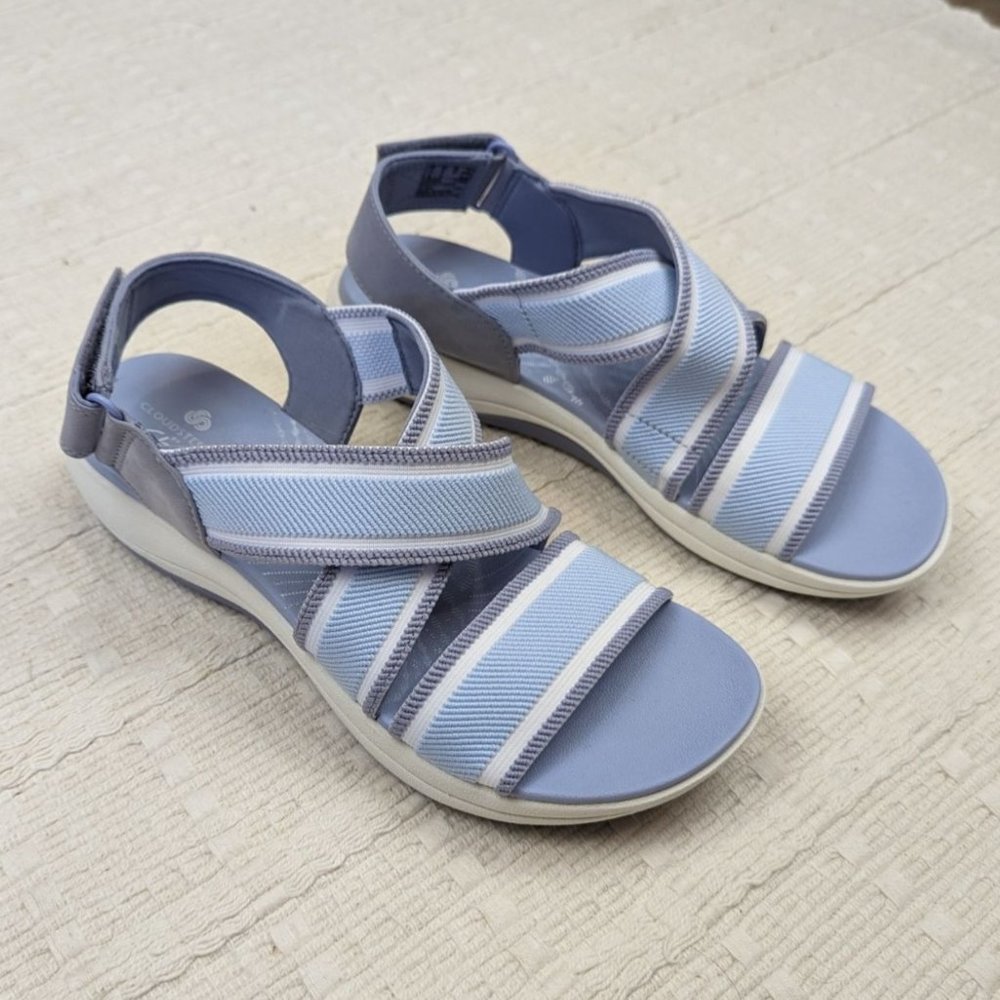 Clarks Cloudsteppers Sandals Women's 8 Wide Mira Lily Lavender White